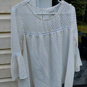 JPR white sheer top with design